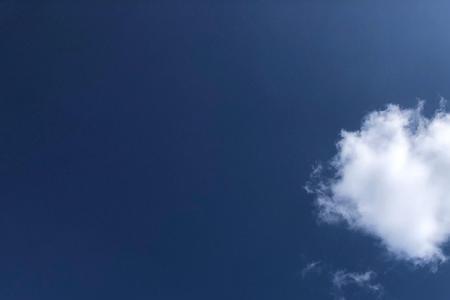 云朵都是爱你的形状下句怎么接