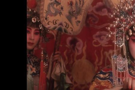霸王别姬为什么背小豆子