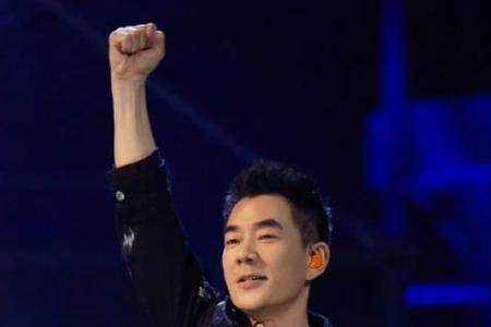苏有朋任贤齐陈小春合唱歌曲