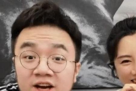 巴图孩子姓啥