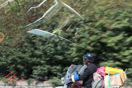 骑摩托车跨省回家可以通行吗