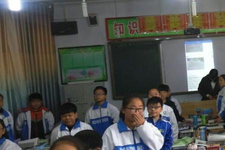 初中英特班和实验班的区别