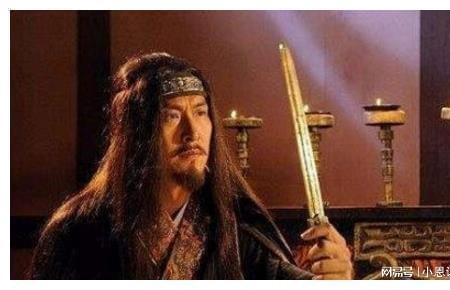 伍子胥死伯嚭为什么流泪
