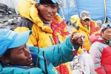 喜马拉雅攀登者计划靠谱吗