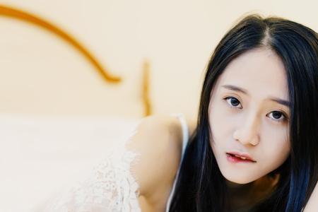 女生一天没给你发信息怎么办