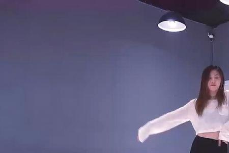 舞蹈视频多久更新一次比较好