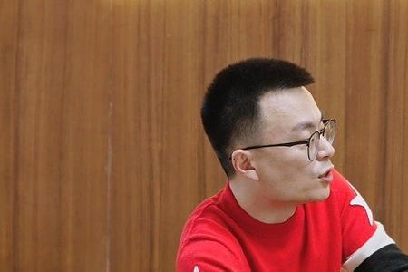 思文和梁海源在一起了