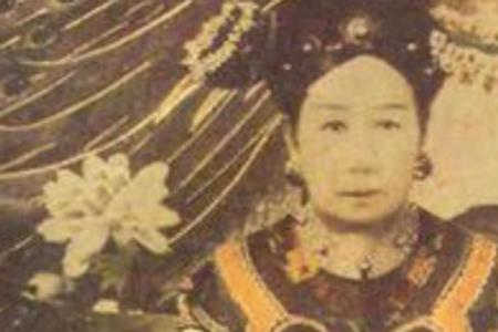 慈禧17岁有多美