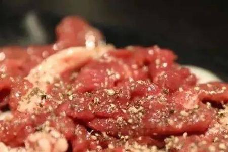 烧烤牛肉为什么会有股臭味