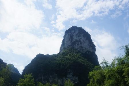 七月山水八月天是什么意思