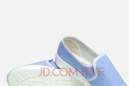 蓝白色鞋子配什么袜子