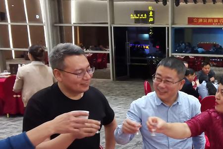 酬谢和答谢的区别
