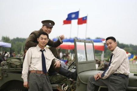 远去的飞鹰谁撞敌机