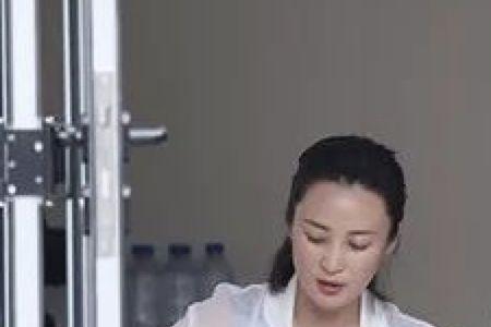 陈建斌有几个姐姐