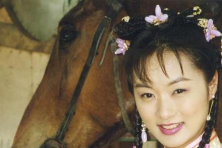铁马骝里的兰姨是谁