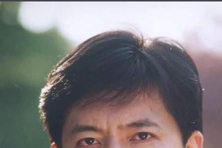 走过花季片尾曲原唱