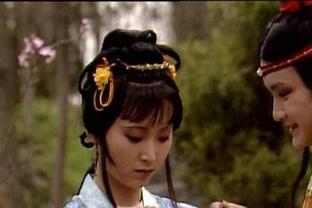 林黛玉和贾宝玉的玉是哪里来的