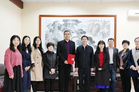 大学教研室主任和教授哪个大