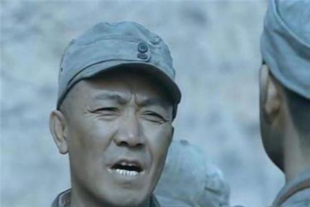 亮剑里面的李云龙他爸啥名字