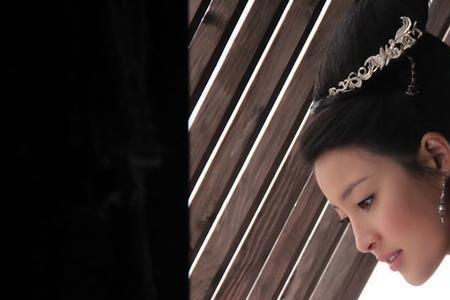 水浒传片尾曲女声是谁