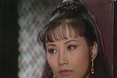 汪明荃1975年春晚唱的歌曲