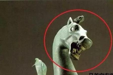 马踏飞燕的故事50字