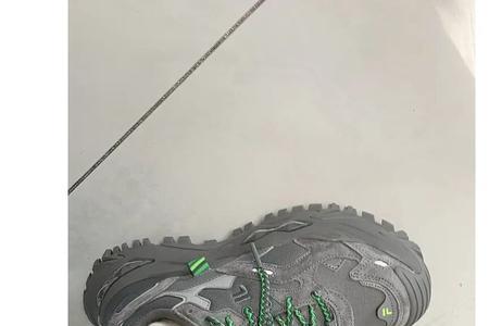 斐乐硬糖和熔岩对比