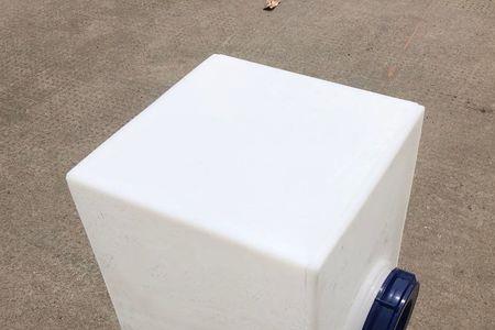 60l水够几个人用