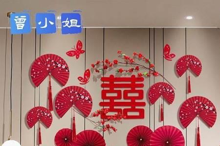壁布贴结婚用品怎么就粘住了