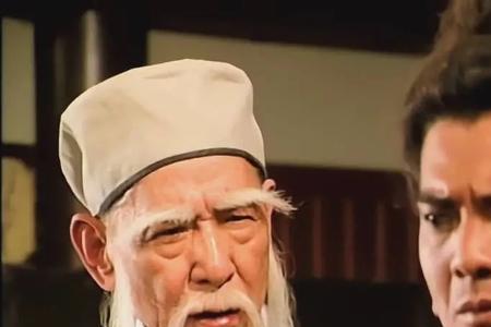 扫地僧一语道破乔峰的武功弱点