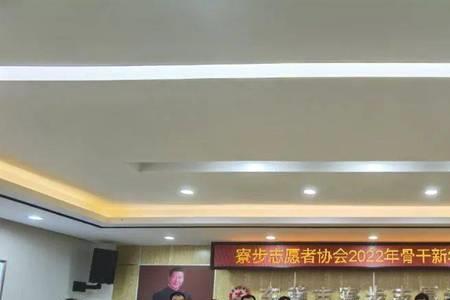 志愿者中心和新媒体哪个更好
