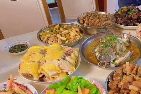 丰盛美食打三个数字