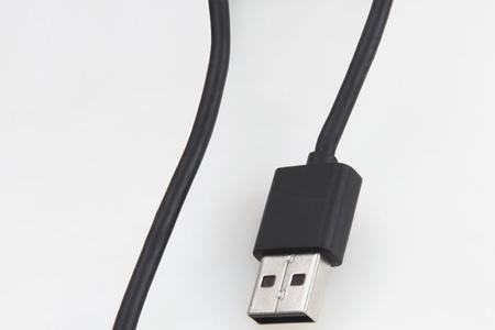 数据线是不是充电线