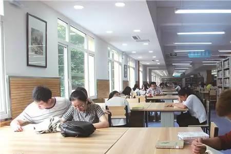 别人约你去图书馆看书什么意思