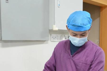 供应室护士考什么证