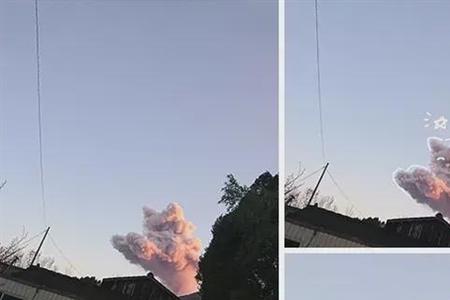 两个头三只手四条腿猜谜