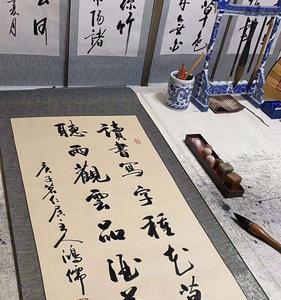 观云听雨品酒茶下联是什么