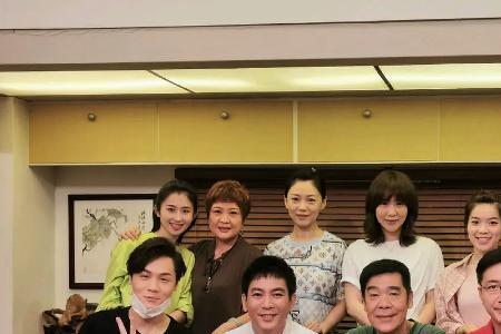康保罗长大后回康家几集
