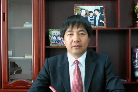 比会长更有权力的职位叫什么