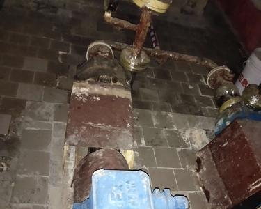 水泵后面有死角怎么办