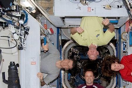 国际空间站最多可以容纳多少人