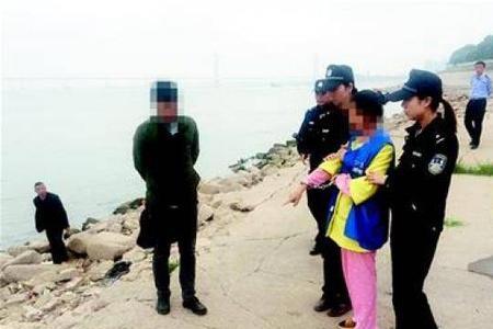 刑警去犯罪现场穿警服吗