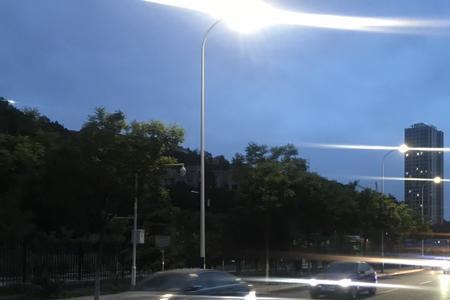 苹果手机夜晚拍照有眩光