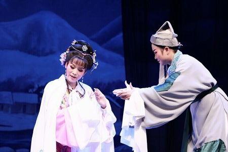 越剧戚派的发声方法