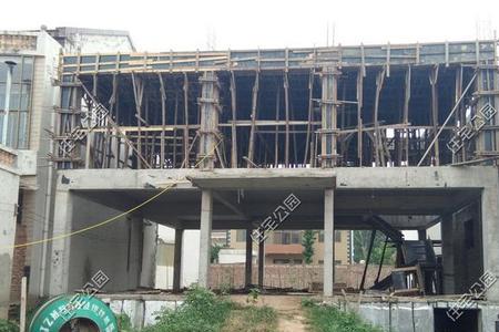 自建房地窖的做法