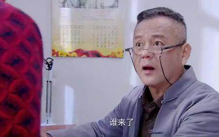 父亲坐牢儿子能当村干部吗