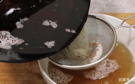 熬松香是用猪油还是植物油