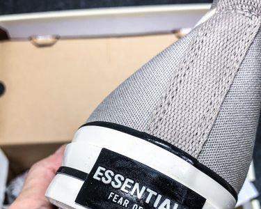 essentials主线和副线的区别