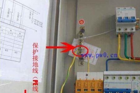 两根火线能当三相电用吗