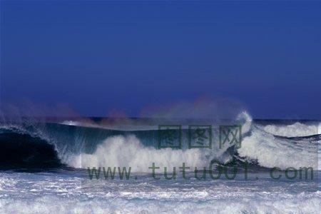 海水涨潮会淹死人吗